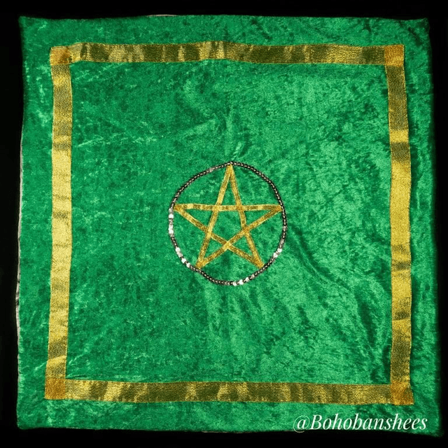 Tarot Clothes