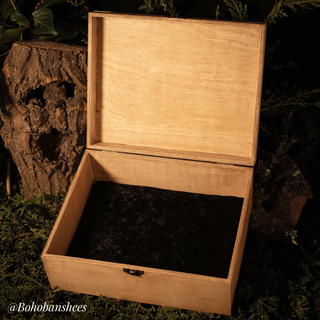 Medium Trinket/ Keepsake/Tarot Boxes