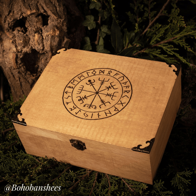 Medium Trinket/ Keepsake/Tarot Boxes