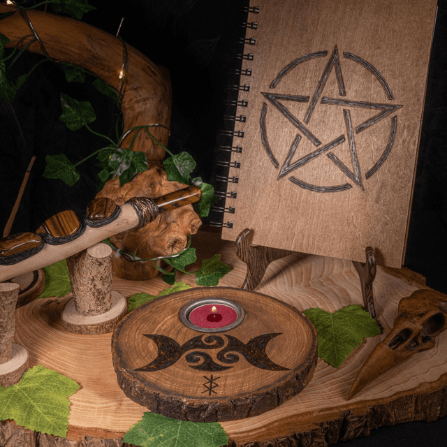 Bind Rune Candle Holders